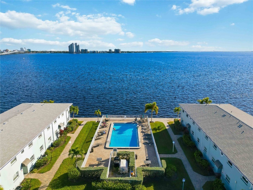 3326 N Key Drive #7 North Fort Myers FL 33903 A4677503 image1