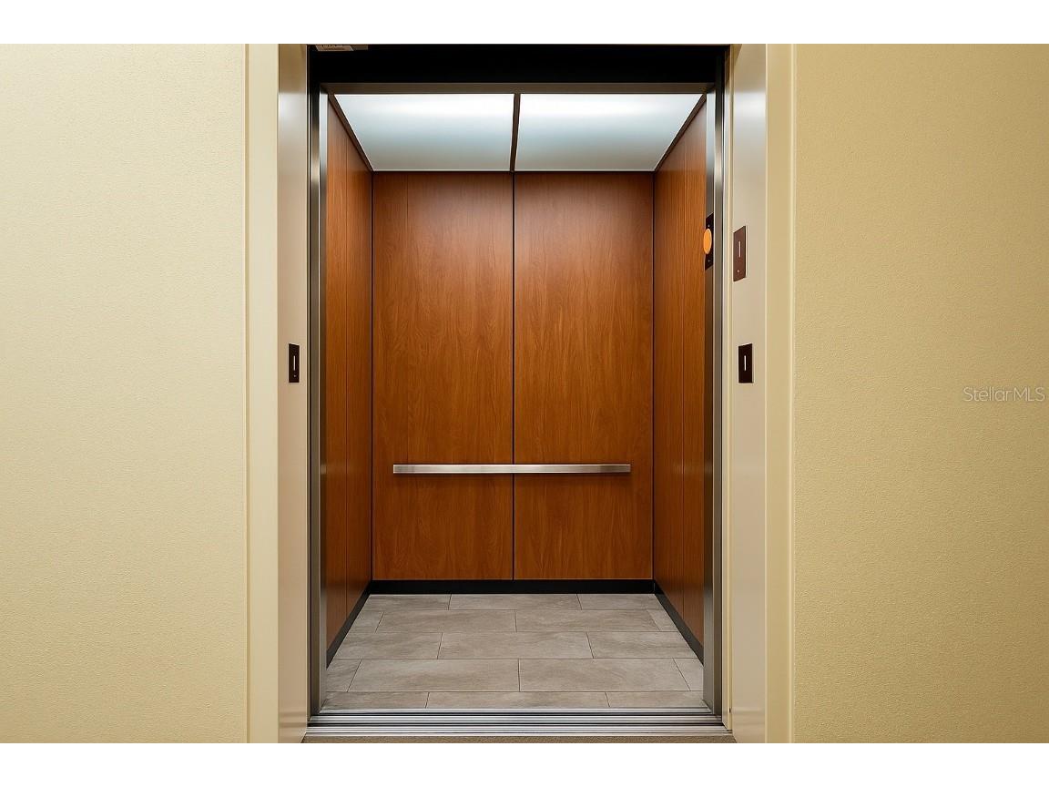 3326 Robert Trent Jones Drive #10402 Orlando FL 32835 O6334658 image15