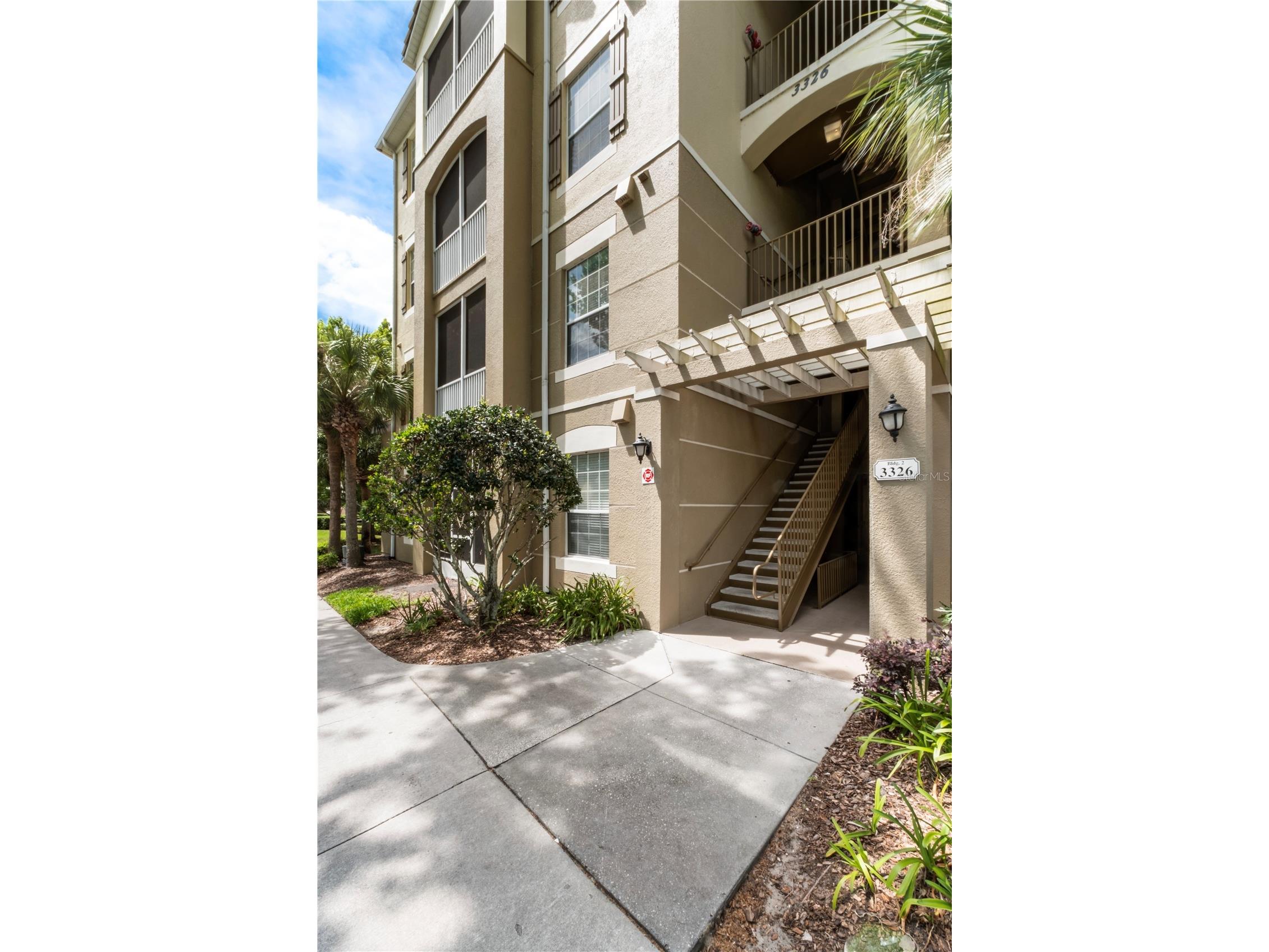 3326 Robert Trent Jones Drive #30102 Orlando FL 32835 O6399879 image2