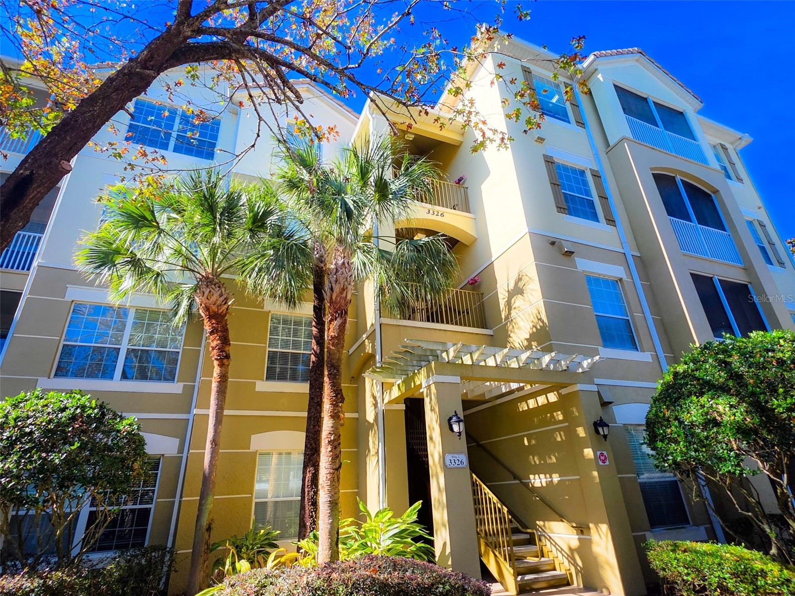 3326 Robert Trent Jones Drive Drive #402 Orlando FL 32835 O6369561 image1