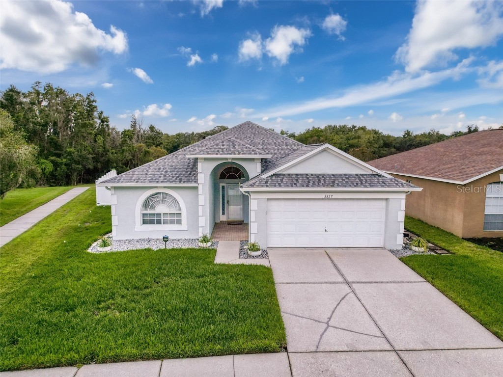 3327 Golden Eagle Drive Land O Lakes FL 34639 W7867650 image1
