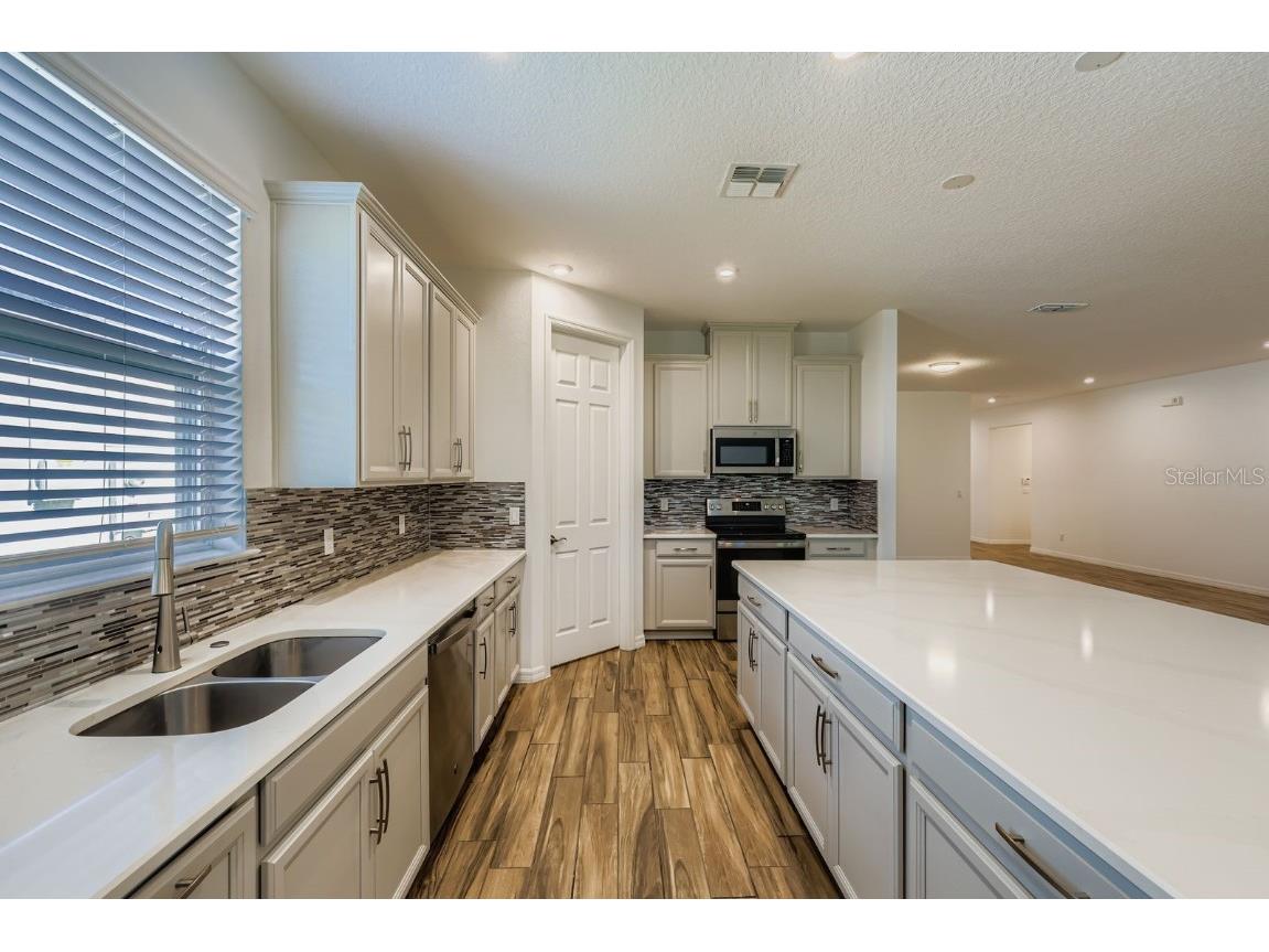 3327 Hanging Tide Street Winter Garden FL 34787 TB8437962 image12