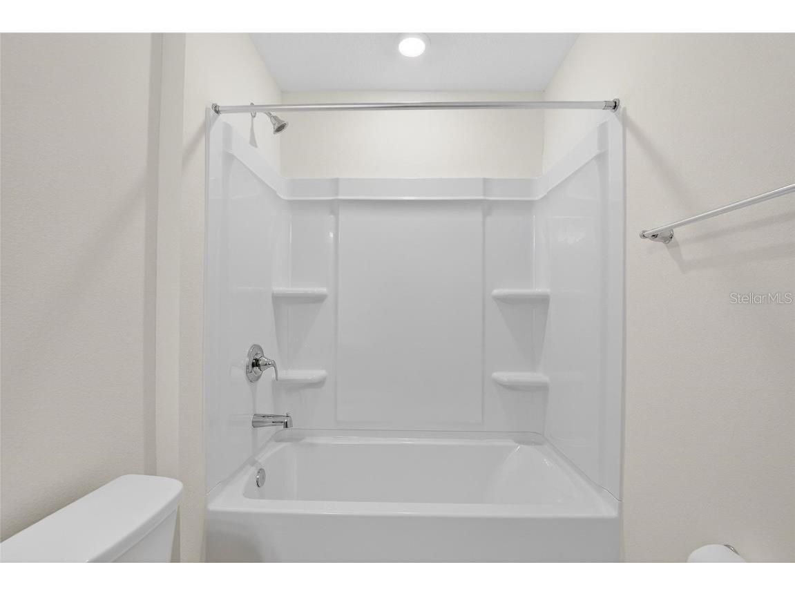 3327 Hopewell Ave Palmetto FL 34221 TB8454259 image43