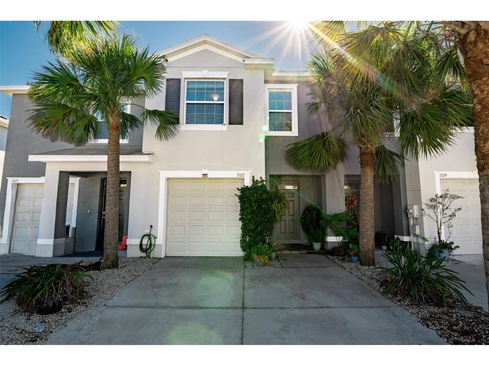 3327 Pleasant Willow Court Brandon FL 33511 TB8454949 image1