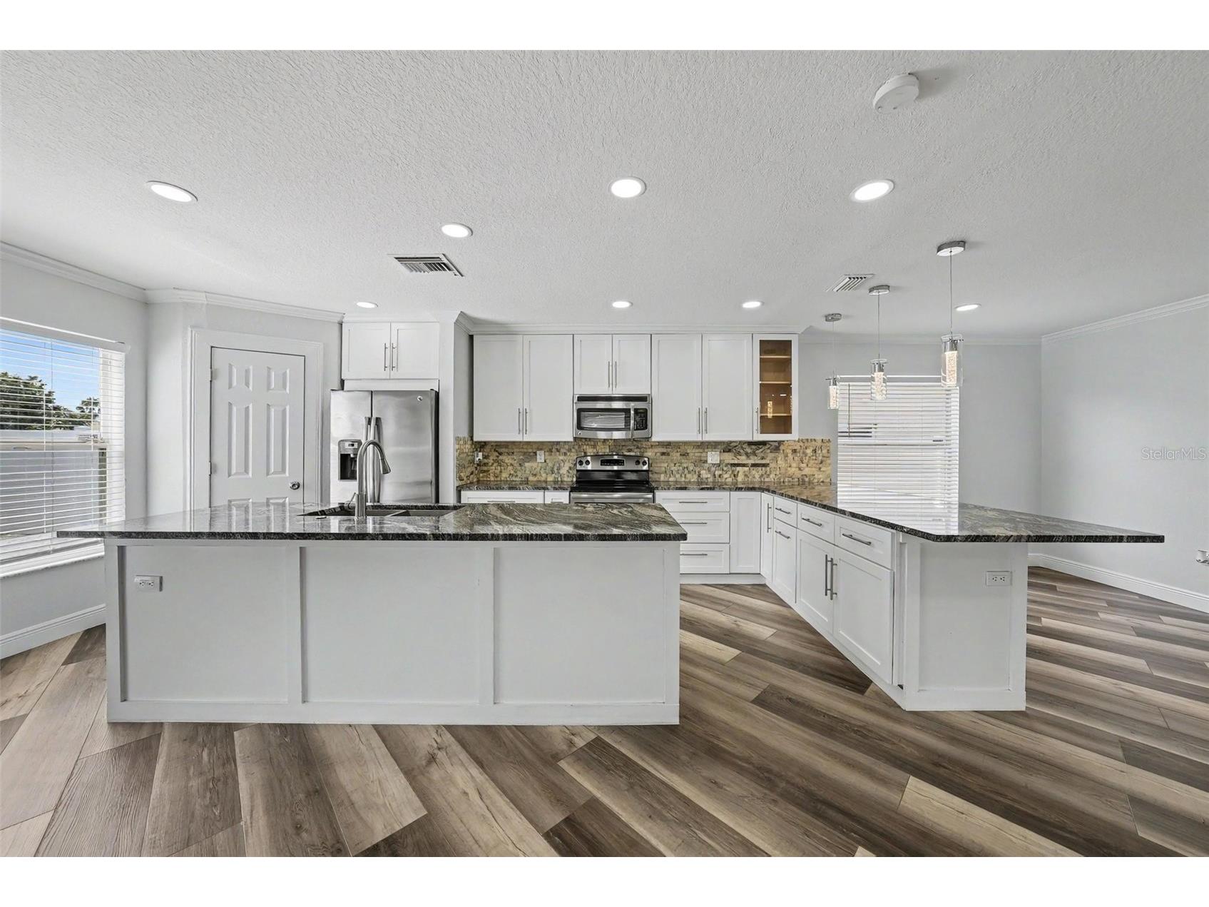 3327 Thistledown Lane Land O Lakes FL 34638 TB8522767 image6