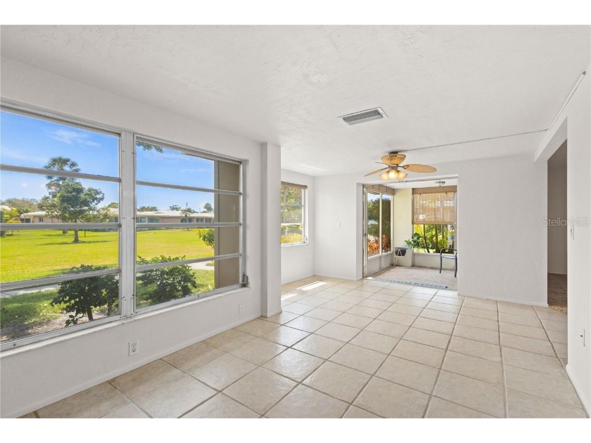 3328 Dartmouth Lane #1012 Sarasota FL 34239 A4645648 image14