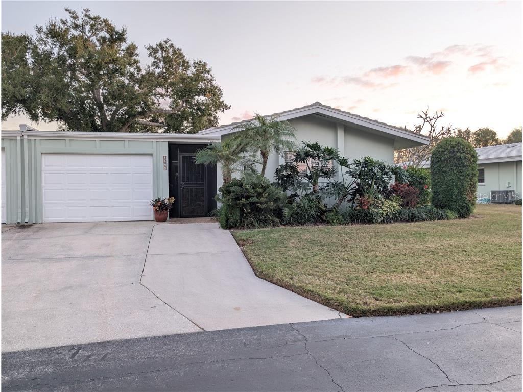 3328 Dartmouth Lane #1012 Sarasota FL 34239 A4645648 image2