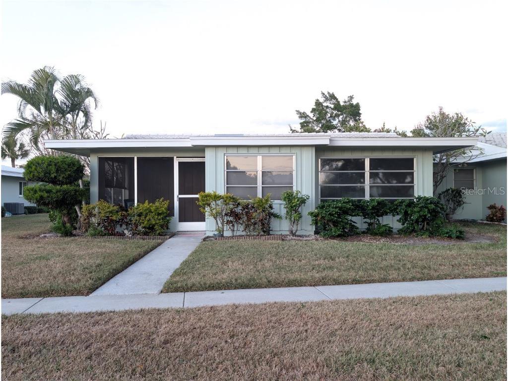 3328 Dartmouth Lane #1012 Sarasota FL 34239 A4645648 image37