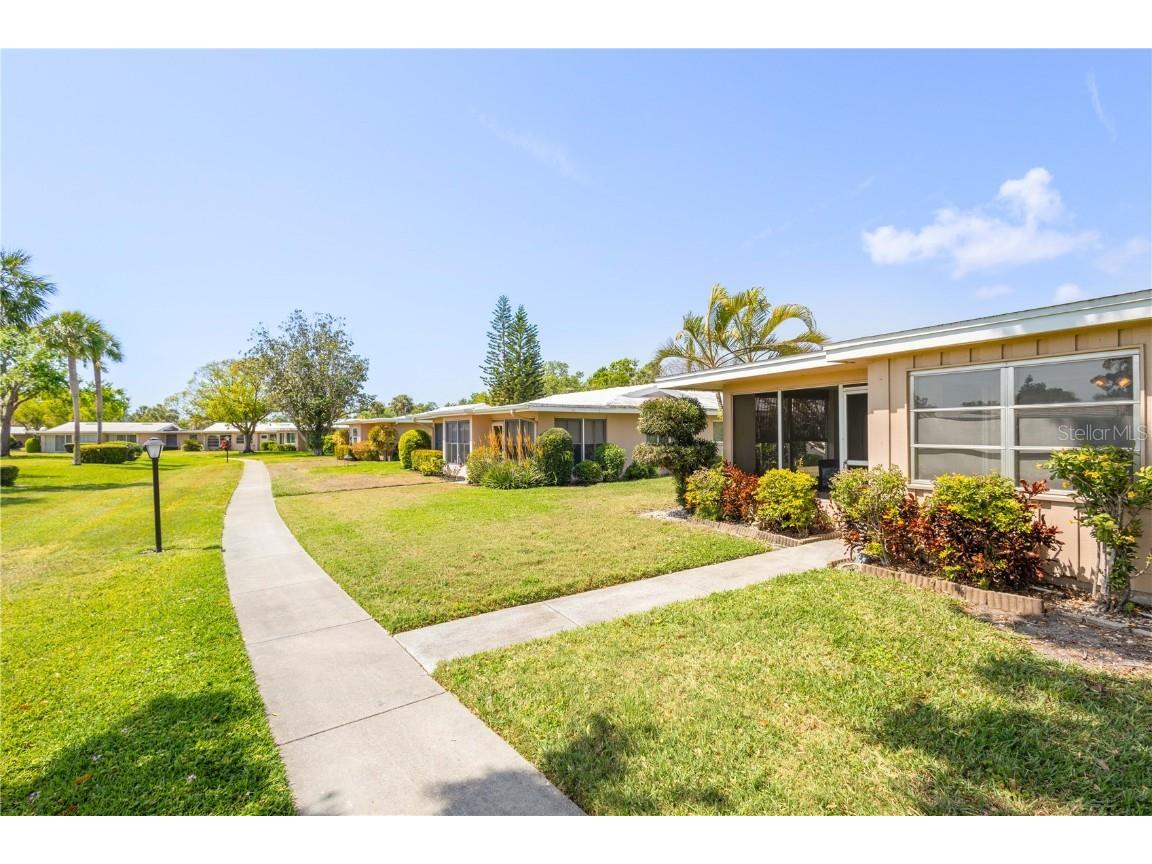 3328 Dartmouth Lane #1012 Sarasota FL 34239 A4645648 image38