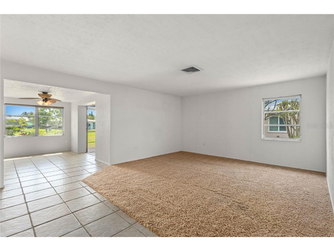 3328 Dartmouth Lane #1012 Sarasota FL 34239 A4645648 image9
