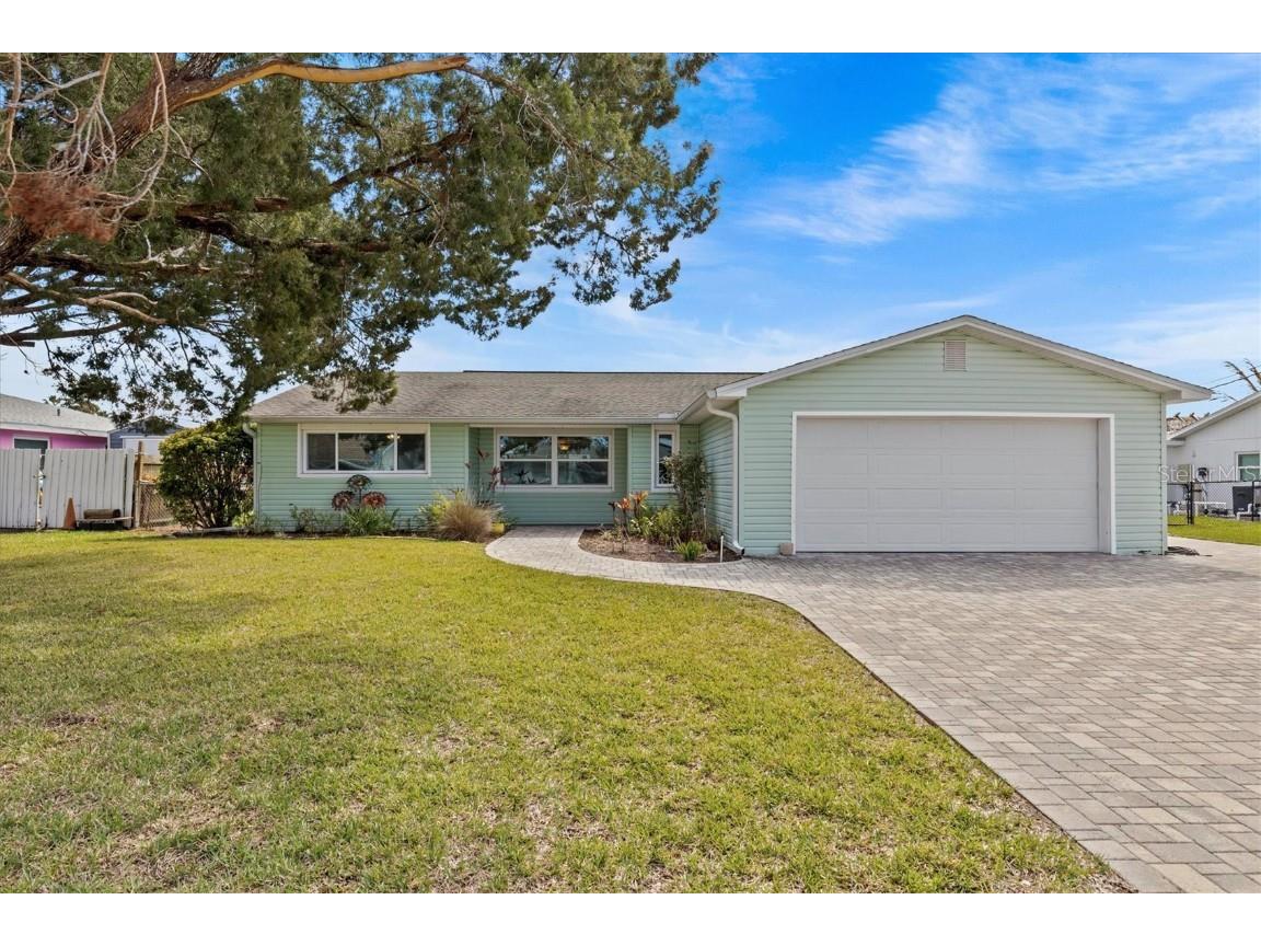 3328 Gulfview Drive Hernando Beach FL 34607 - DIRECT GULF ACCESS W7872894 image2