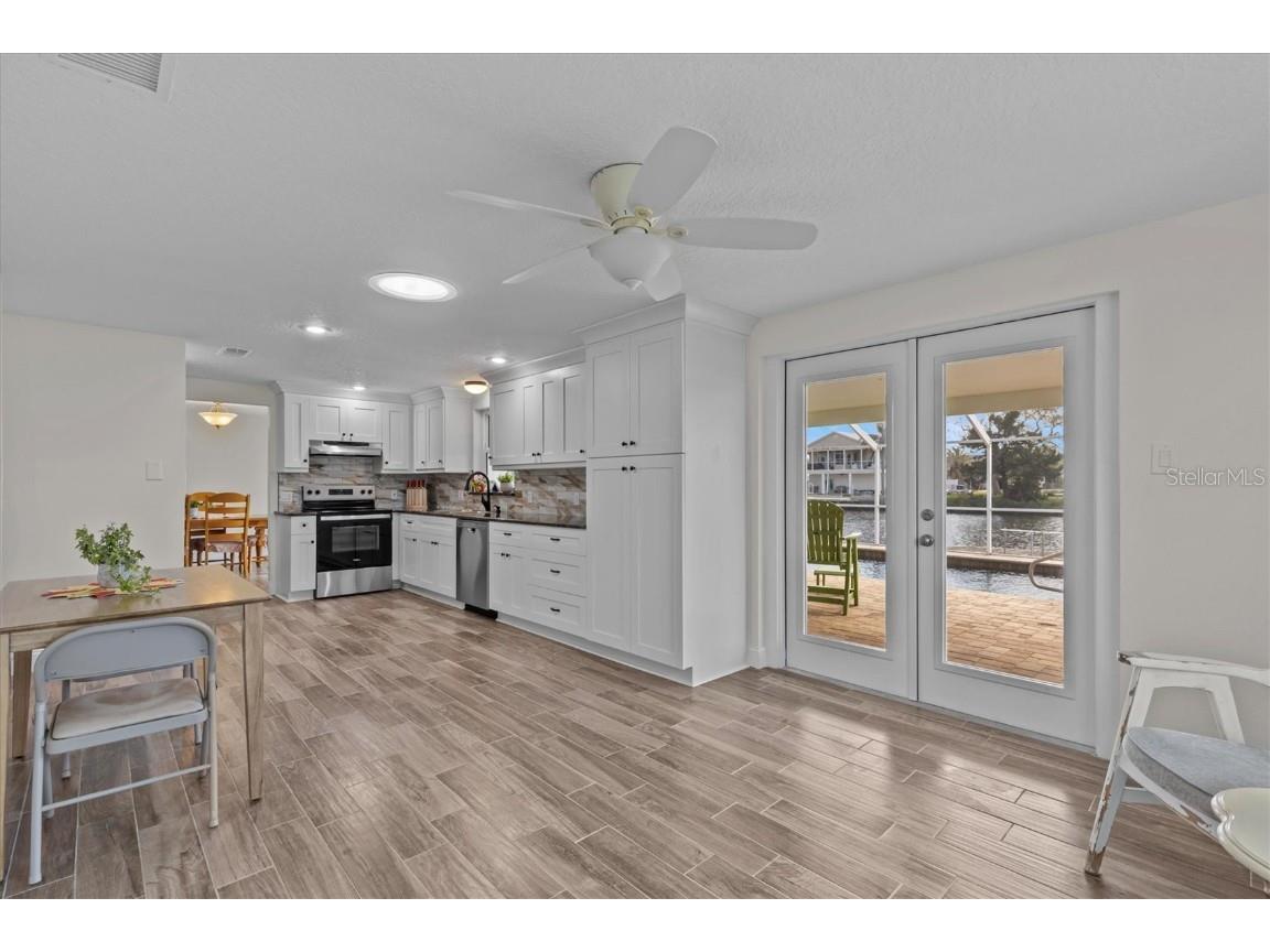 3328 Gulfview Drive Hernando Beach FL 34607 - DIRECT GULF ACCESS W7872894 image23