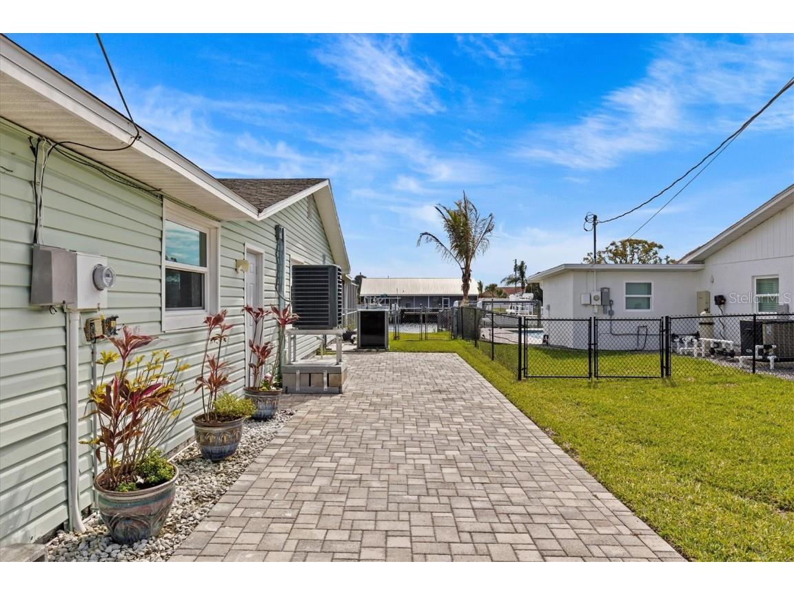 3328 Gulfview Drive Hernando Beach FL 34607 - DIRECT GULF ACCESS W7872894 image38