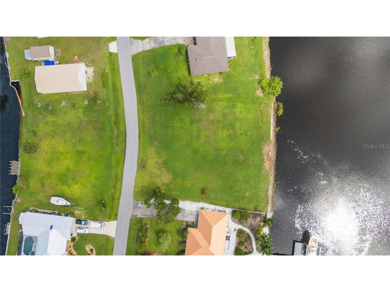 3328 Peace River Drive Punta Gorda FL 33983 A4624474 image1