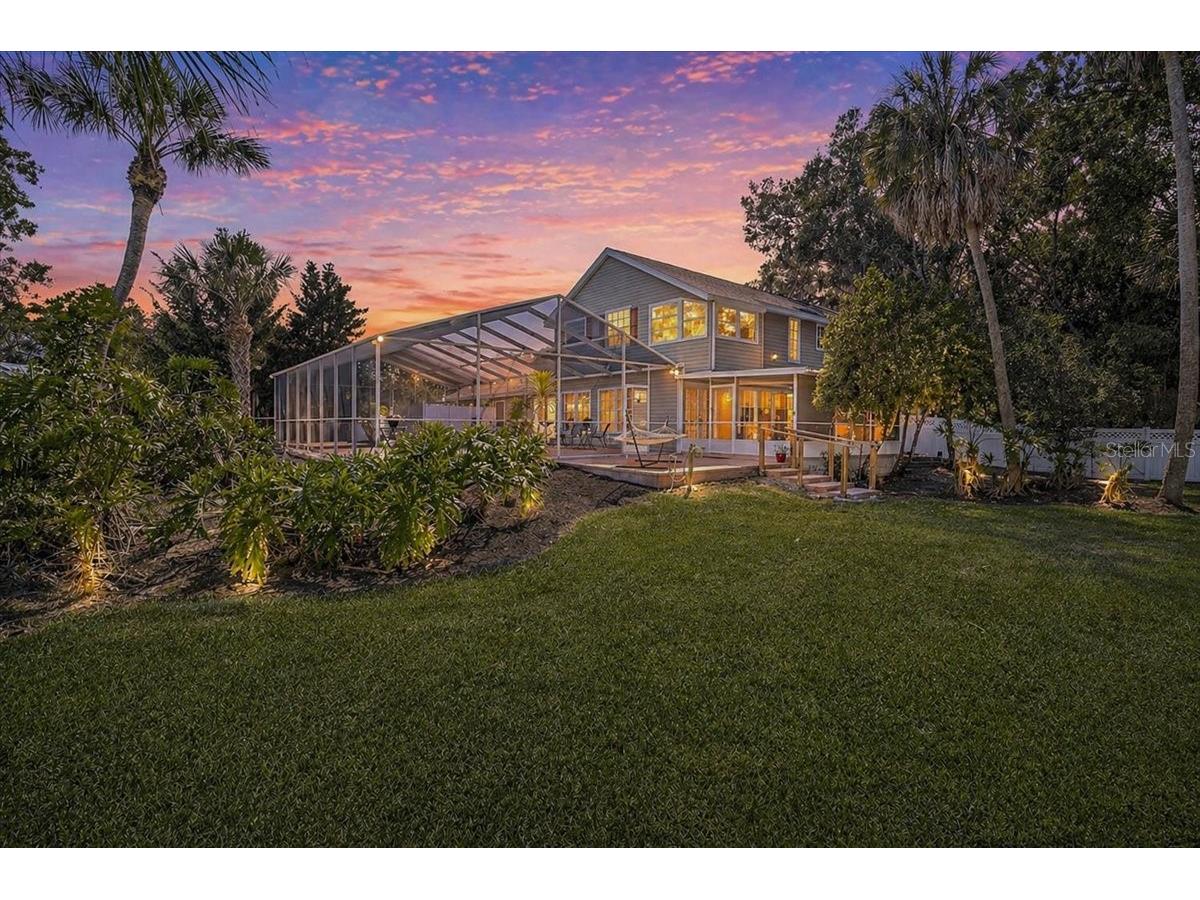 3328 Tobero Lane Sarasota FL 34235 A4691639 image4