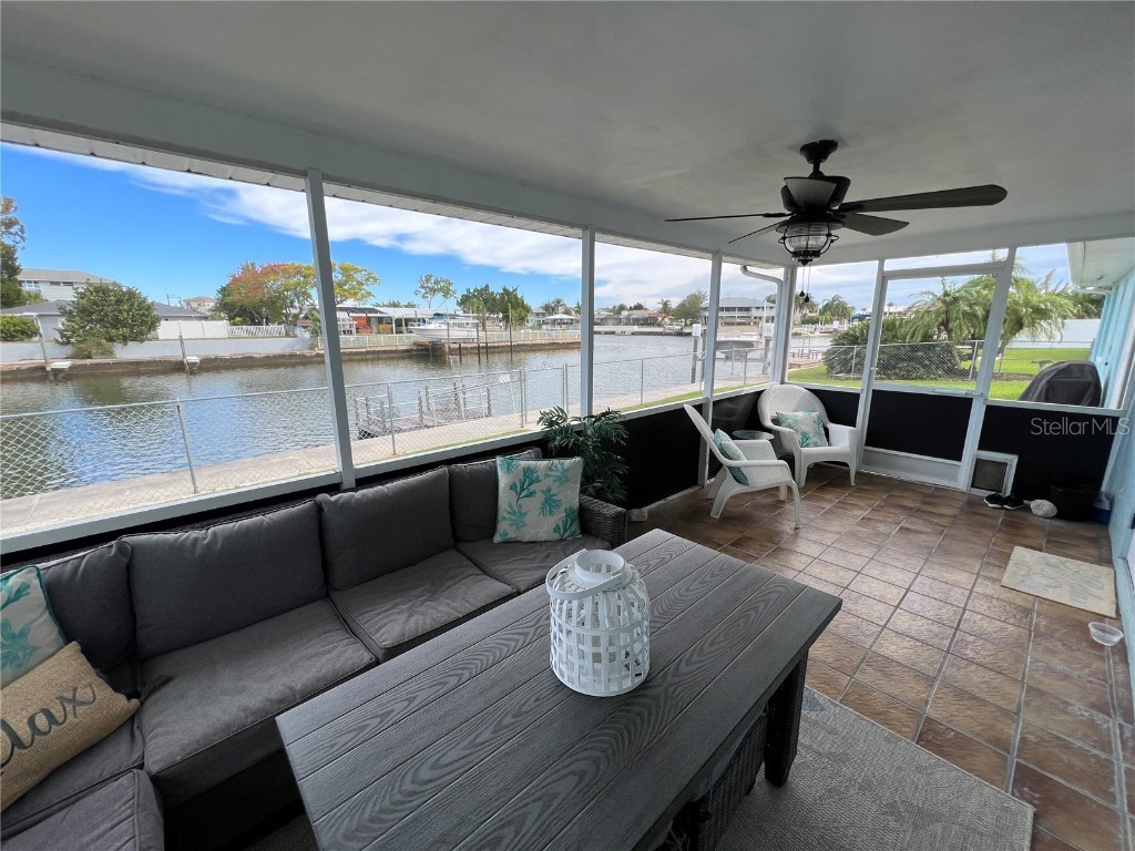 3329 Gulfview Drive Hernando Beach FL 34607 - DIRECT GULF ACCESS W7851957 image1