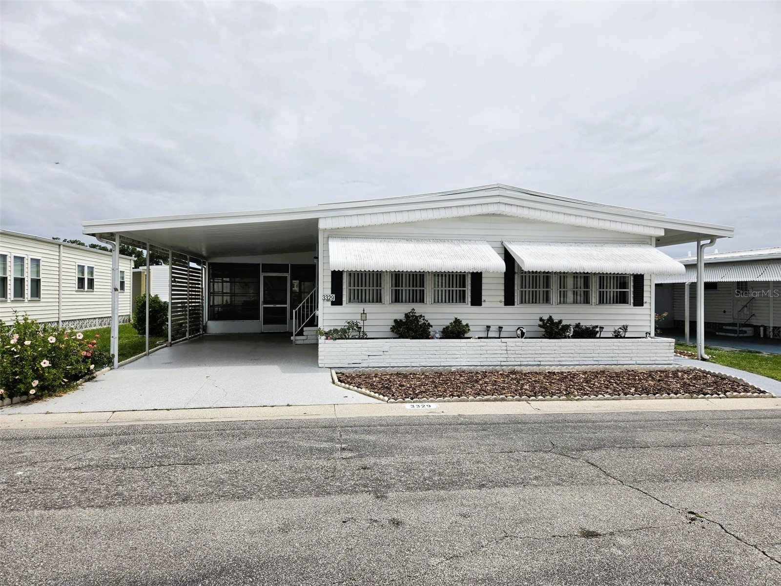 3329 Oakwood Boulevard S Sarasota FL 34237 A4696381 image1