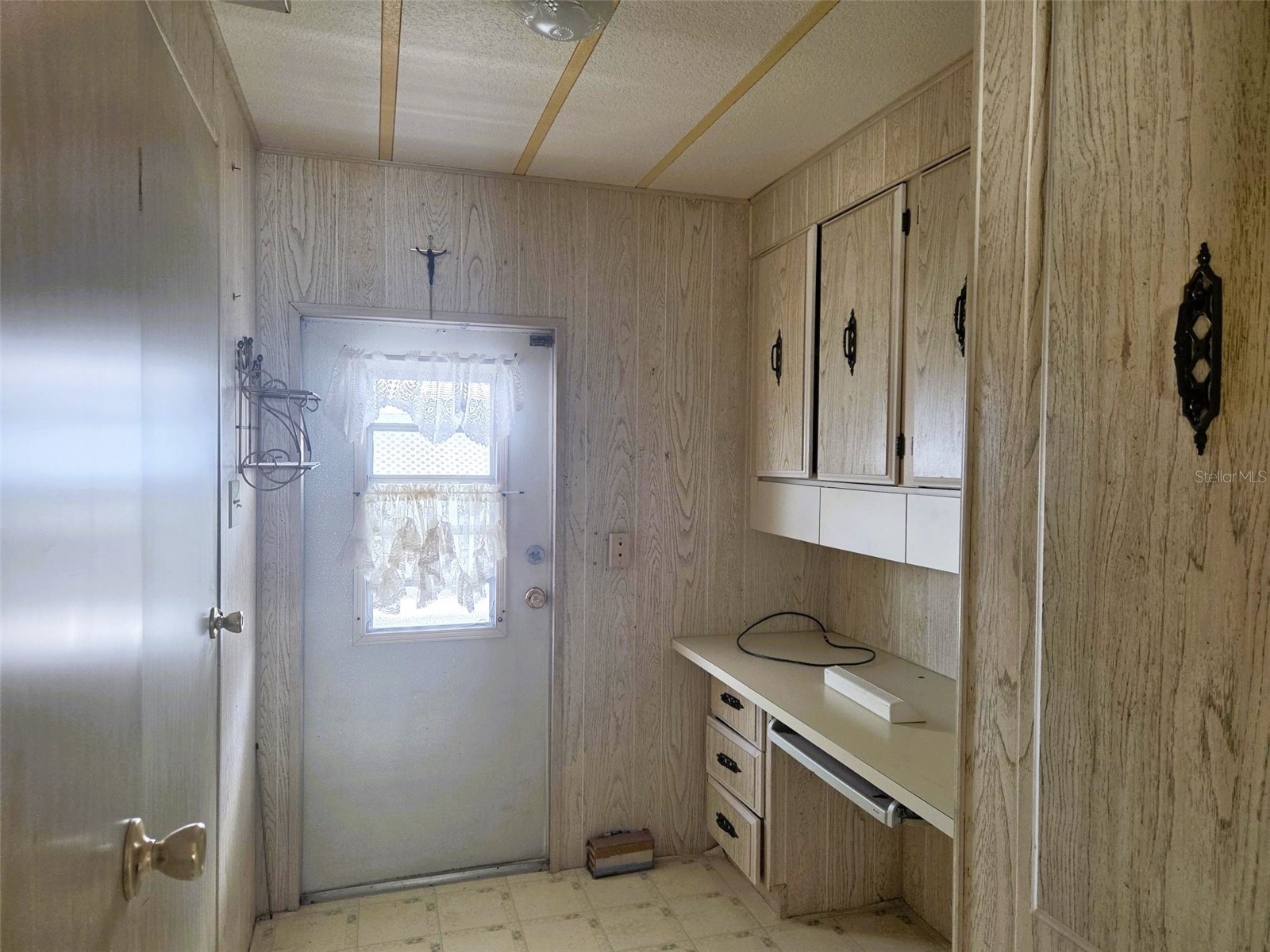 3329 Oakwood Boulevard S Sarasota FL 34237 A4696381 image14