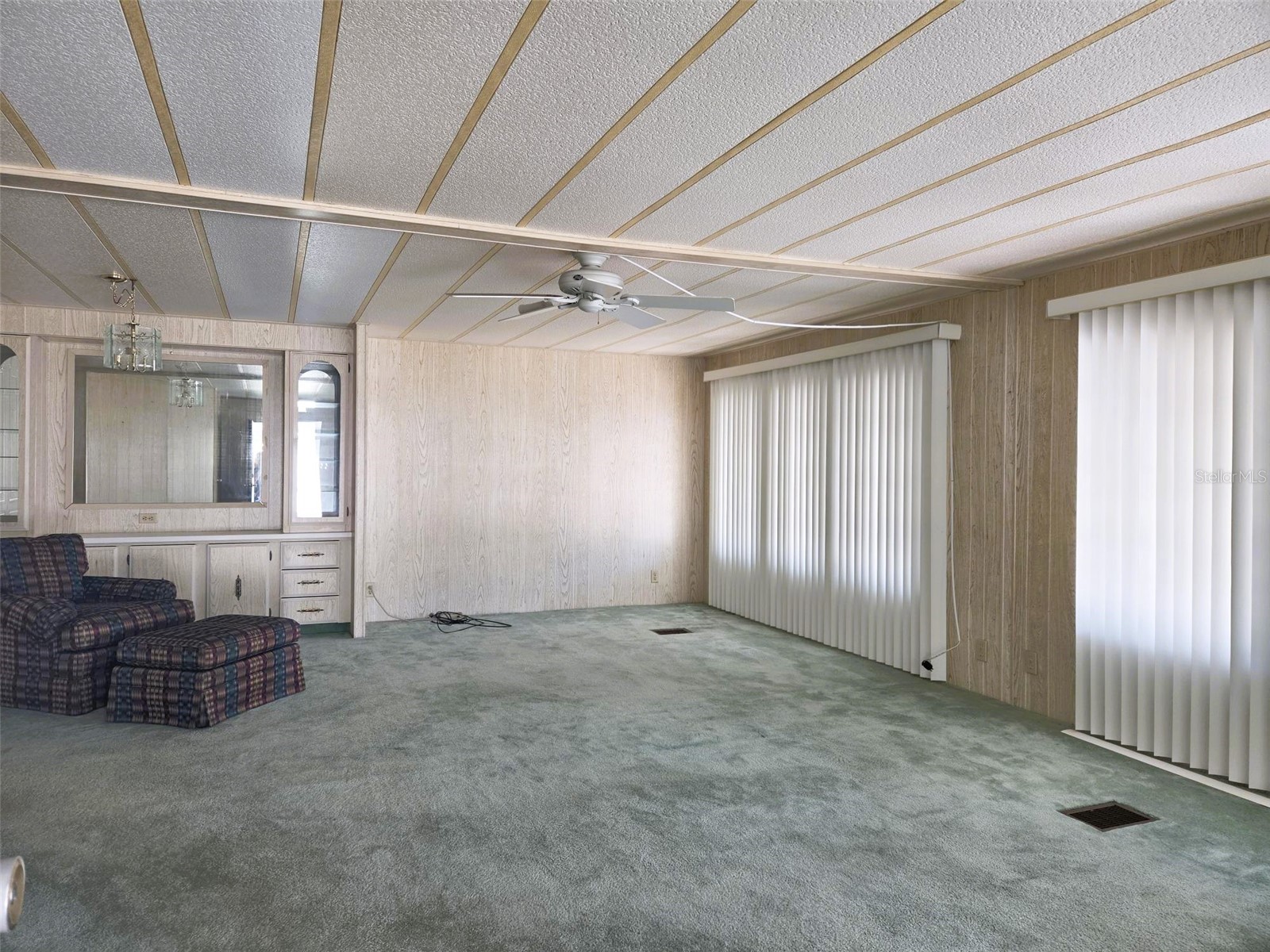 3329 Oakwood Boulevard S Sarasota FL 34237 A4696381 image6