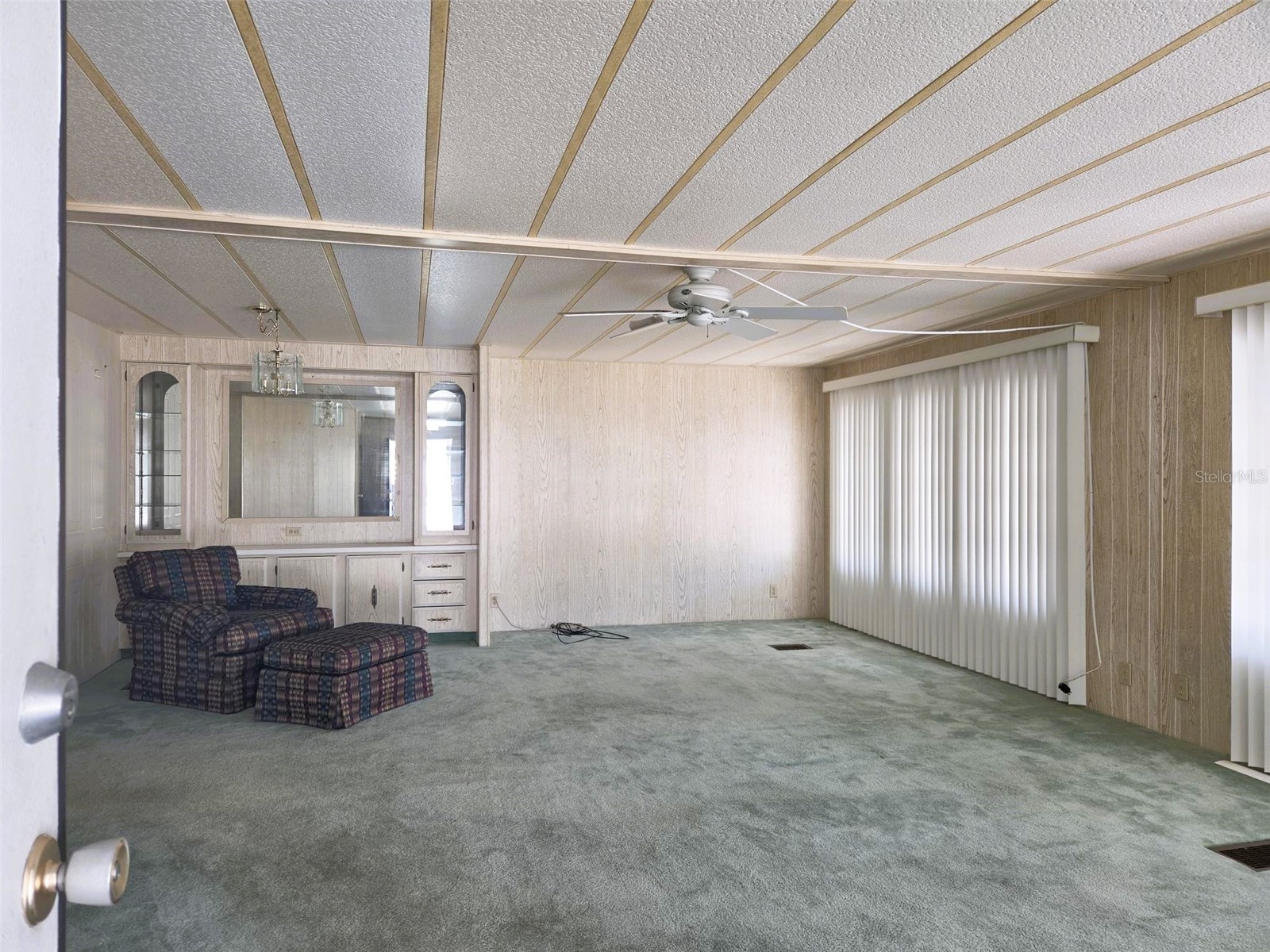 3329 Oakwood Boulevard S Sarasota FL 34237 A4696381 image7