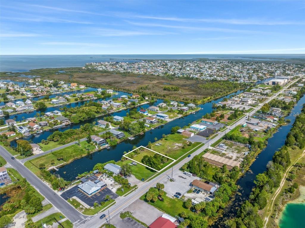 3329 Shoal Line Boulevard Hernando Beach FL 34607 W7857579 image7