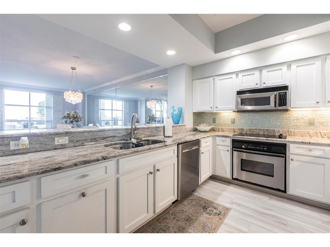 3329 Sunset Key Circle #107 Punta Gorda FL 33955 - CHARLOTTE HARBOR TO GULF C7509907 image13