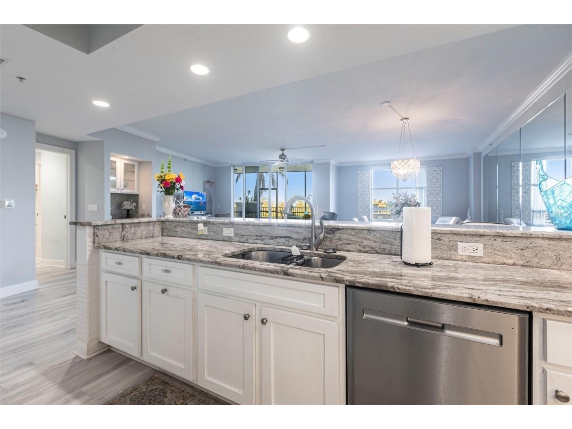 3329 Sunset Key Circle #107 Punta Gorda FL 33955 - CHARLOTTE HARBOR TO GULF C7509907 image14