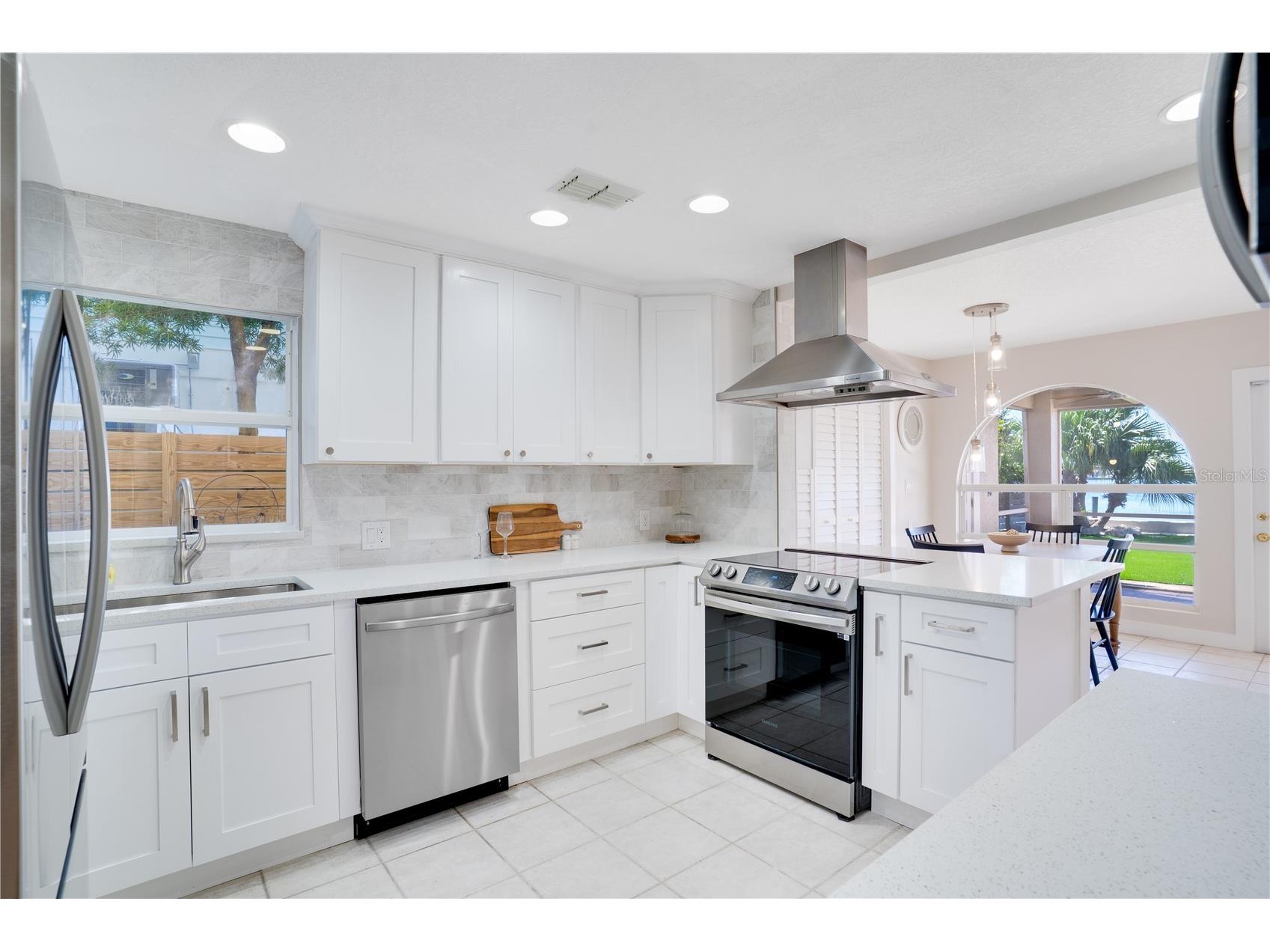 333 12th Avenue Indian Rocks Beach FL 33785 TB8416747 image12