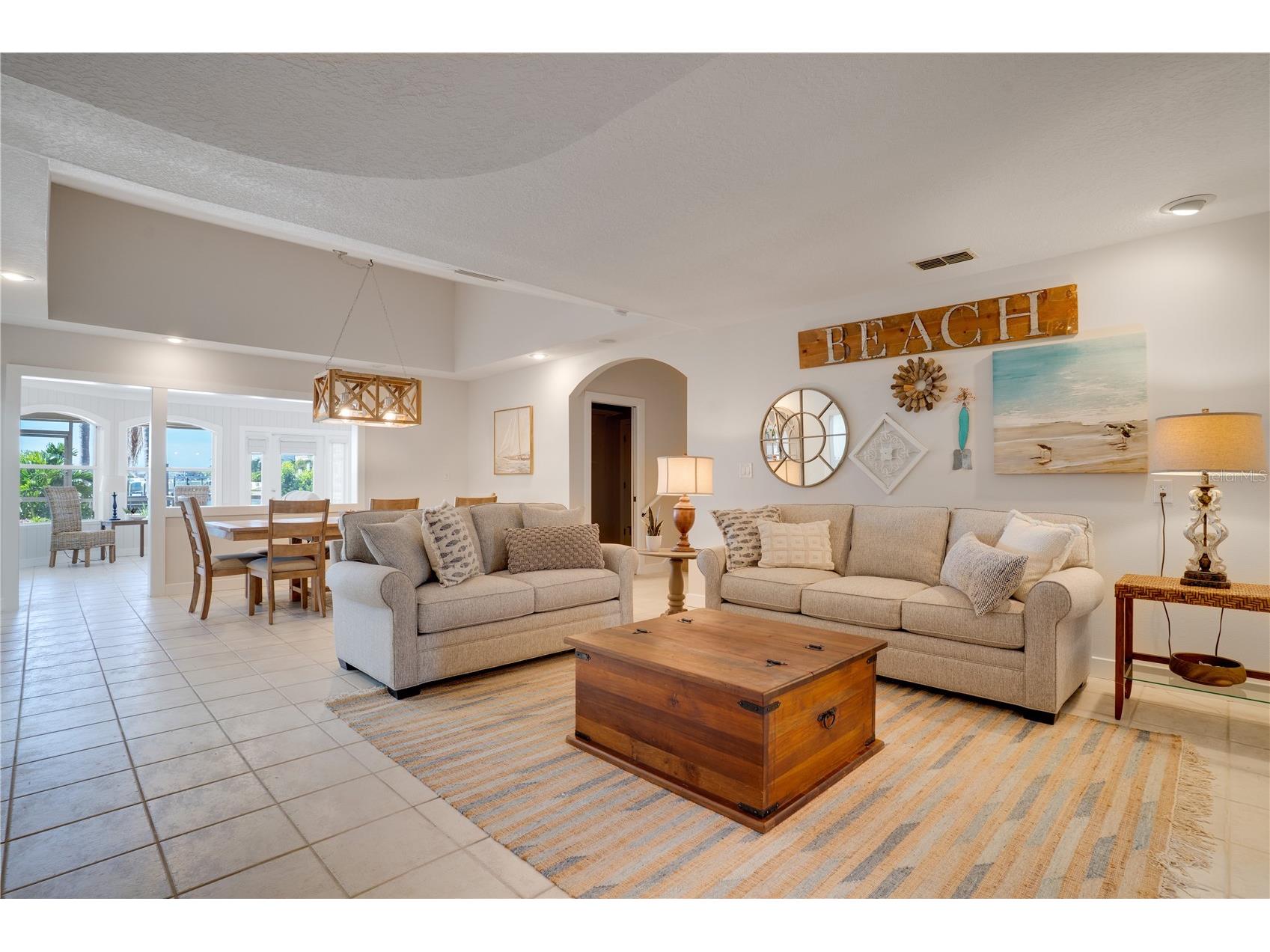 333 12th Avenue Indian Rocks Beach FL 33785 TB8416747 image6