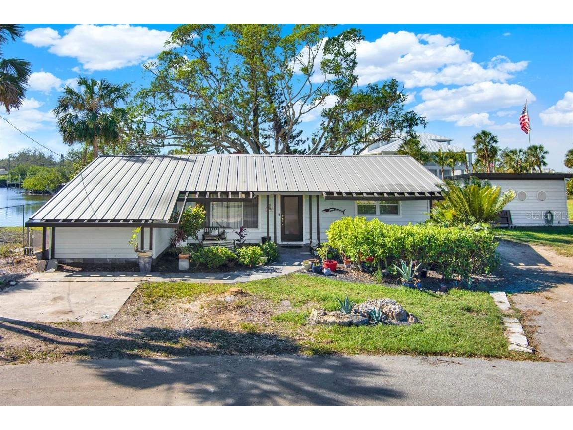333 22nd Street Court NE Bradenton FL 34208 - MANATEE O6262630 image1