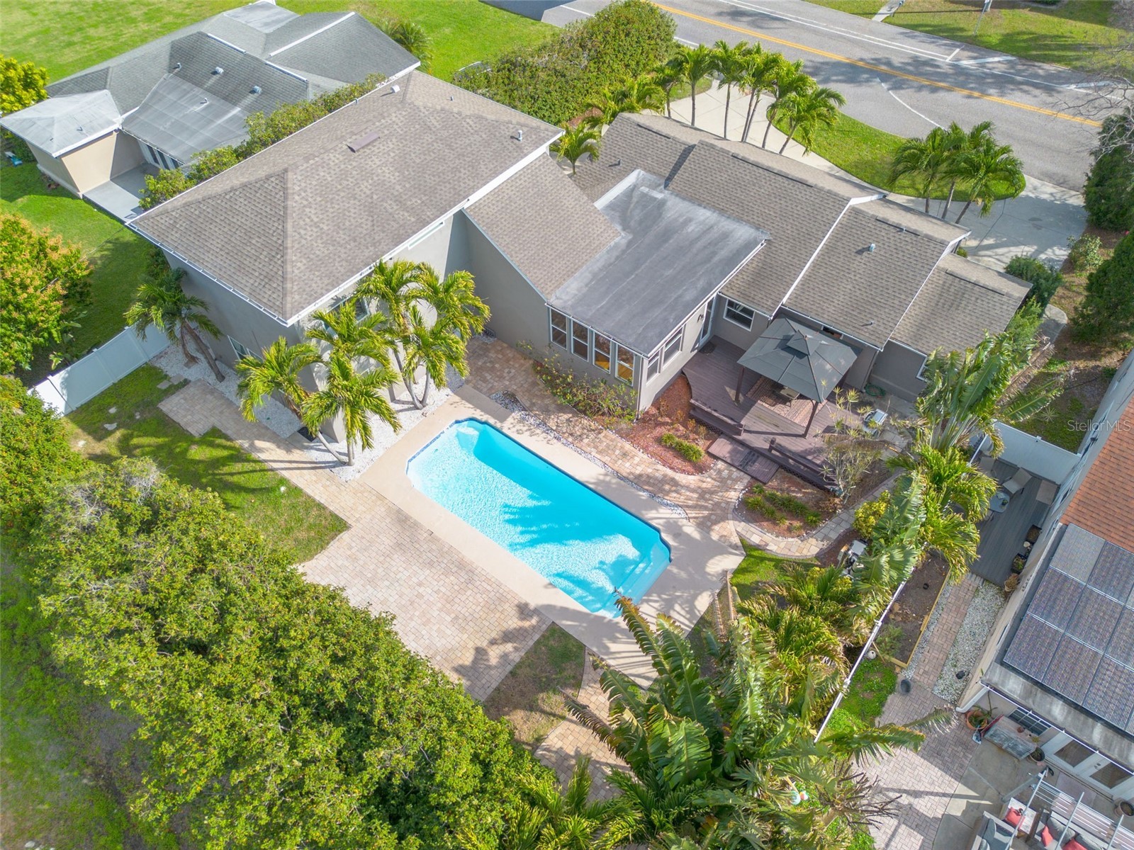 333 30th Avenue N Saint Petersburg FL 33704 TB8484587 image1