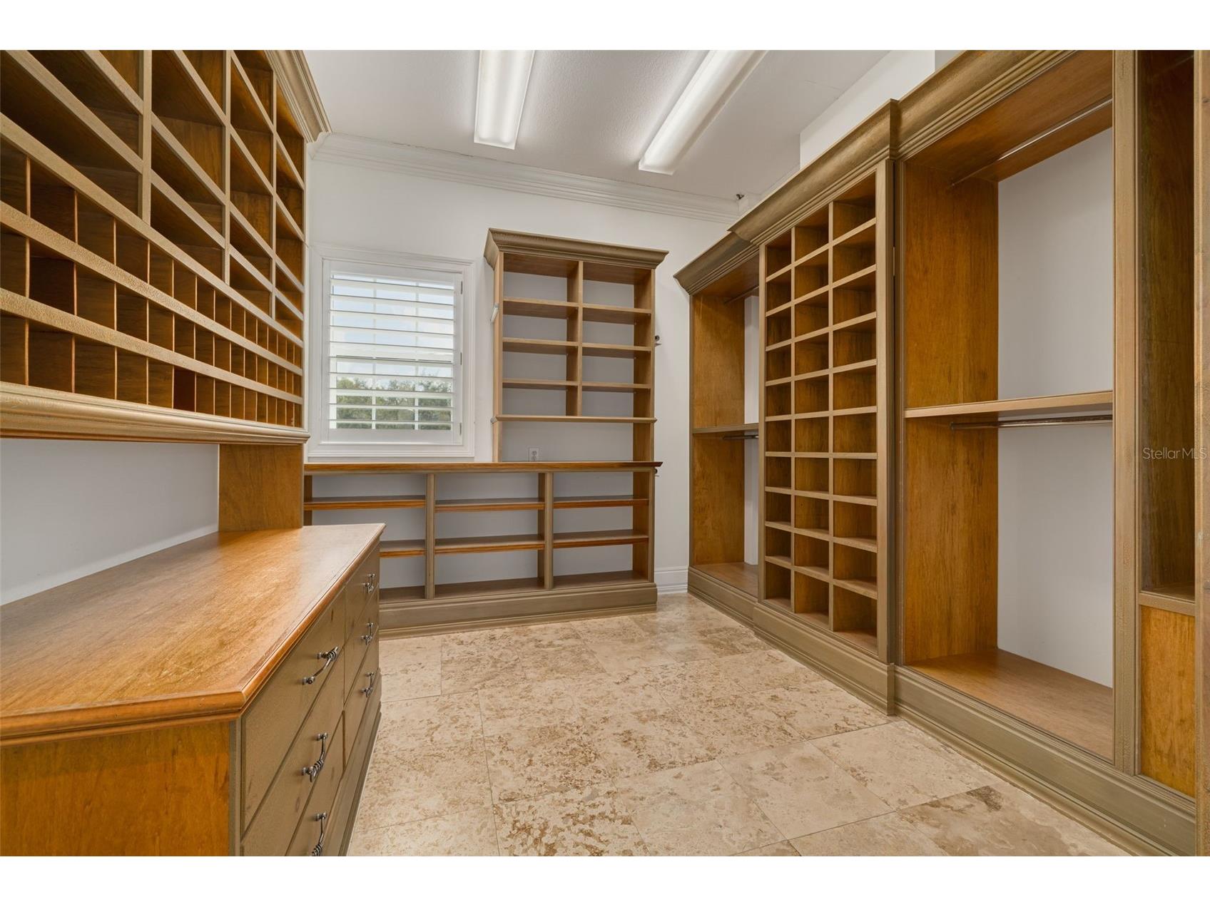 333 30th Avenue N Saint Petersburg FL 33704 TB8484587 image21