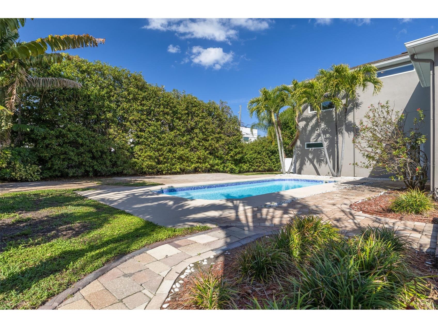 333 30th Avenue N Saint Petersburg FL 33704 TB8484587 image33