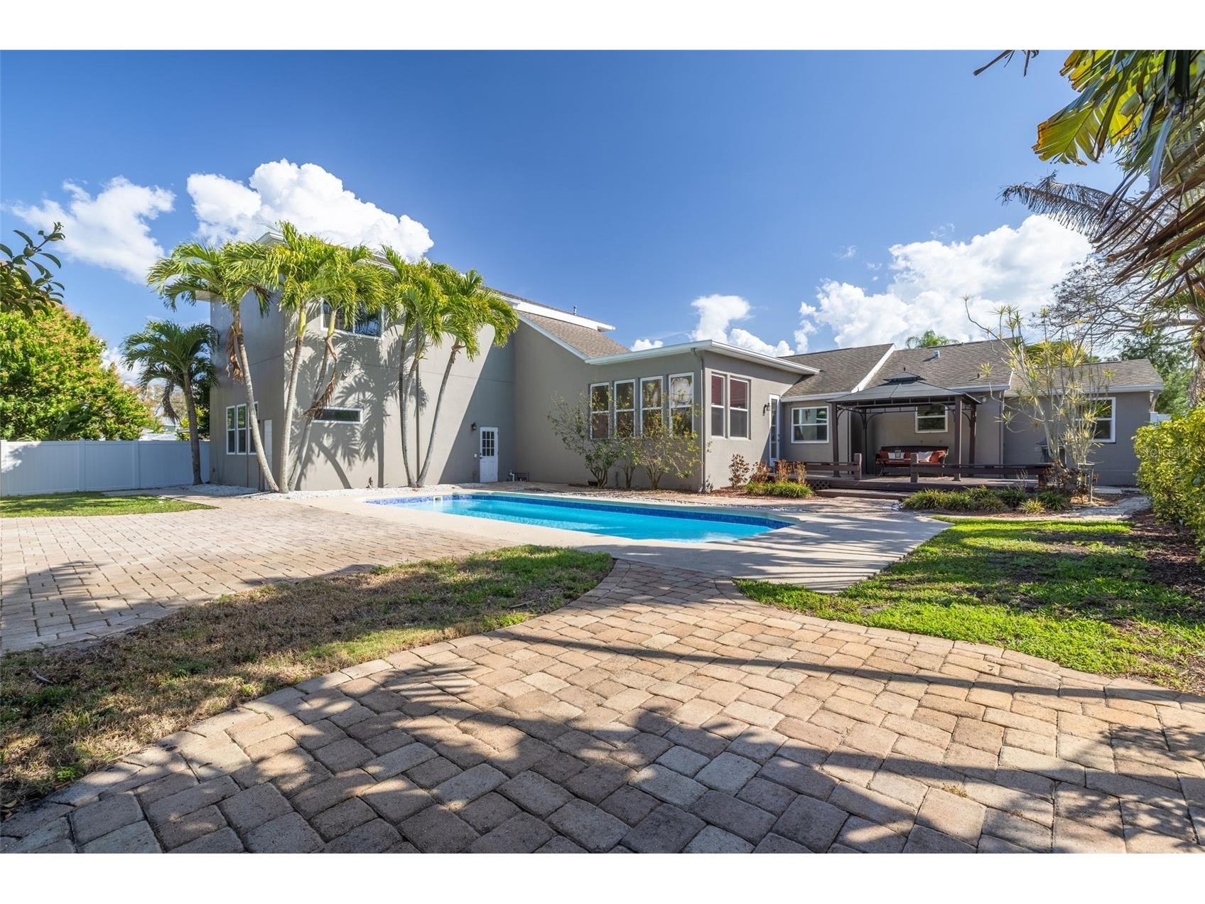 333 30th Avenue N Saint Petersburg FL 33704 TB8484587 image34