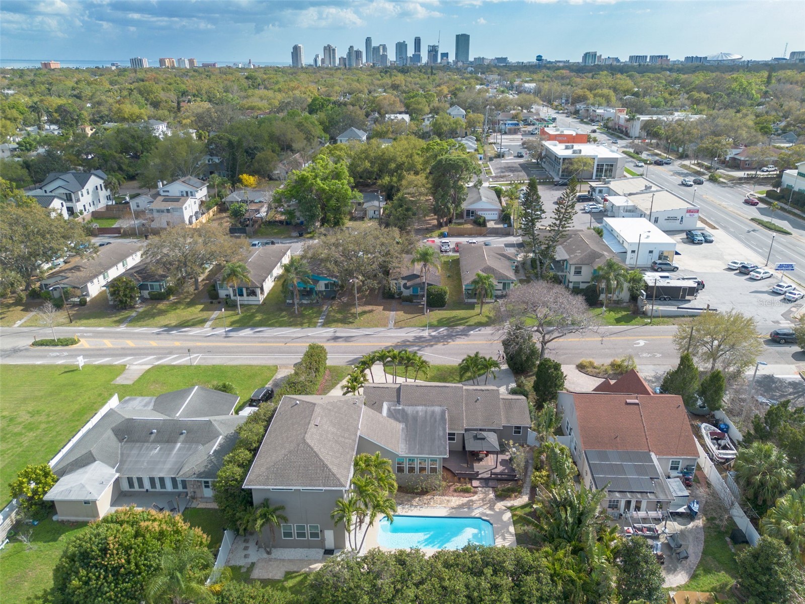 333 30th Avenue N Saint Petersburg FL 33704 TB8484587 image36