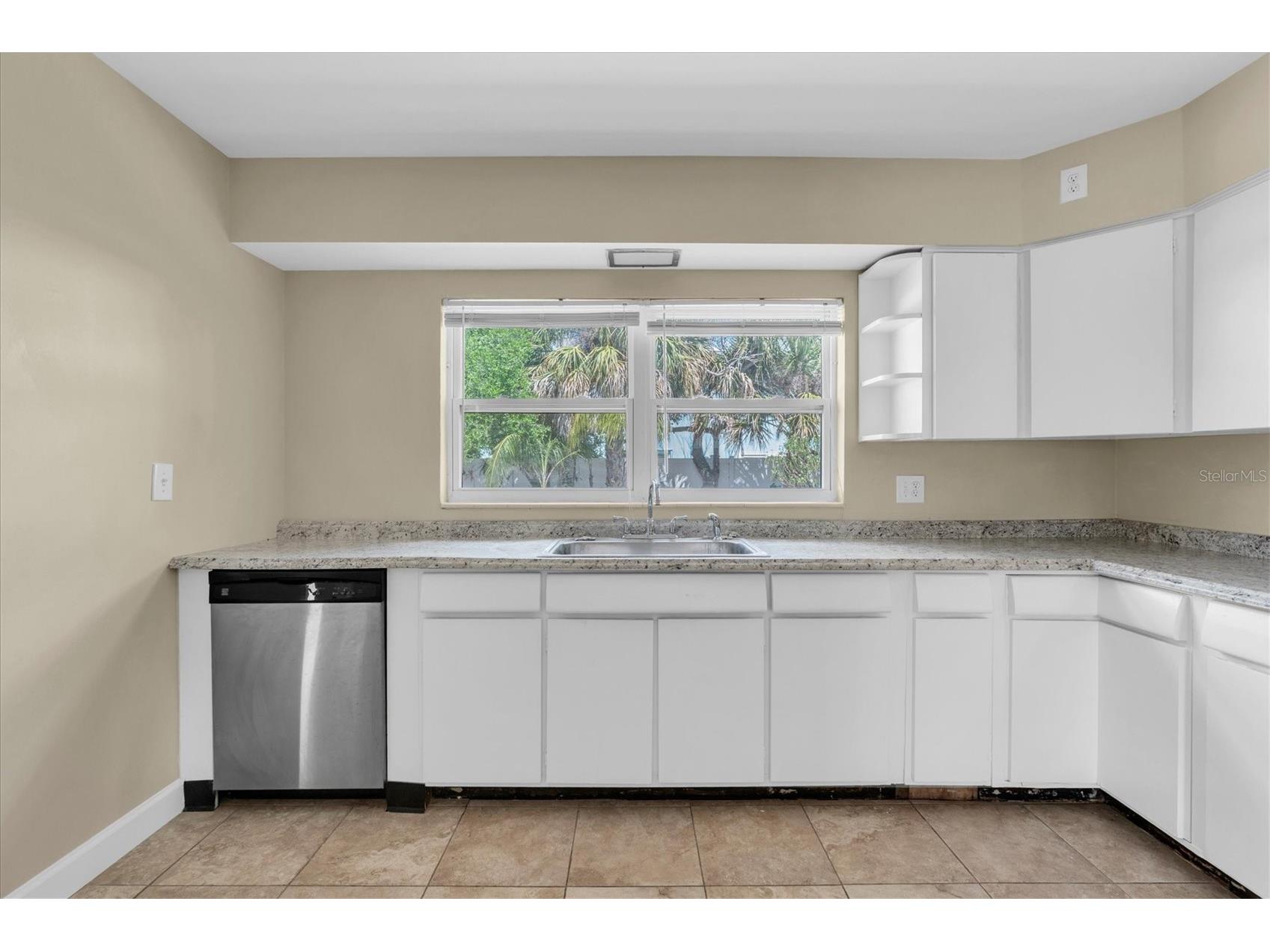 333 72nd Avenue Saint Pete Beach FL 33706 TB8493232 image11