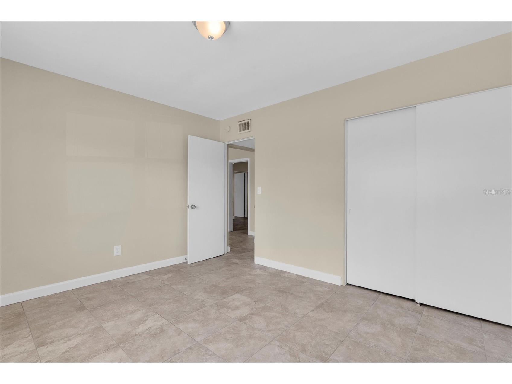 333 72nd Avenue Saint Pete Beach FL 33706 TB8493232 image15