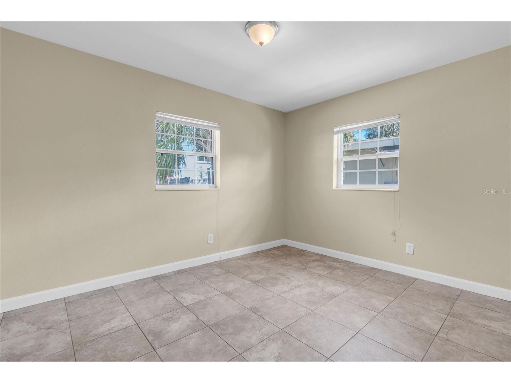 333 72nd Avenue Saint Pete Beach FL 33706 TB8493232 image17