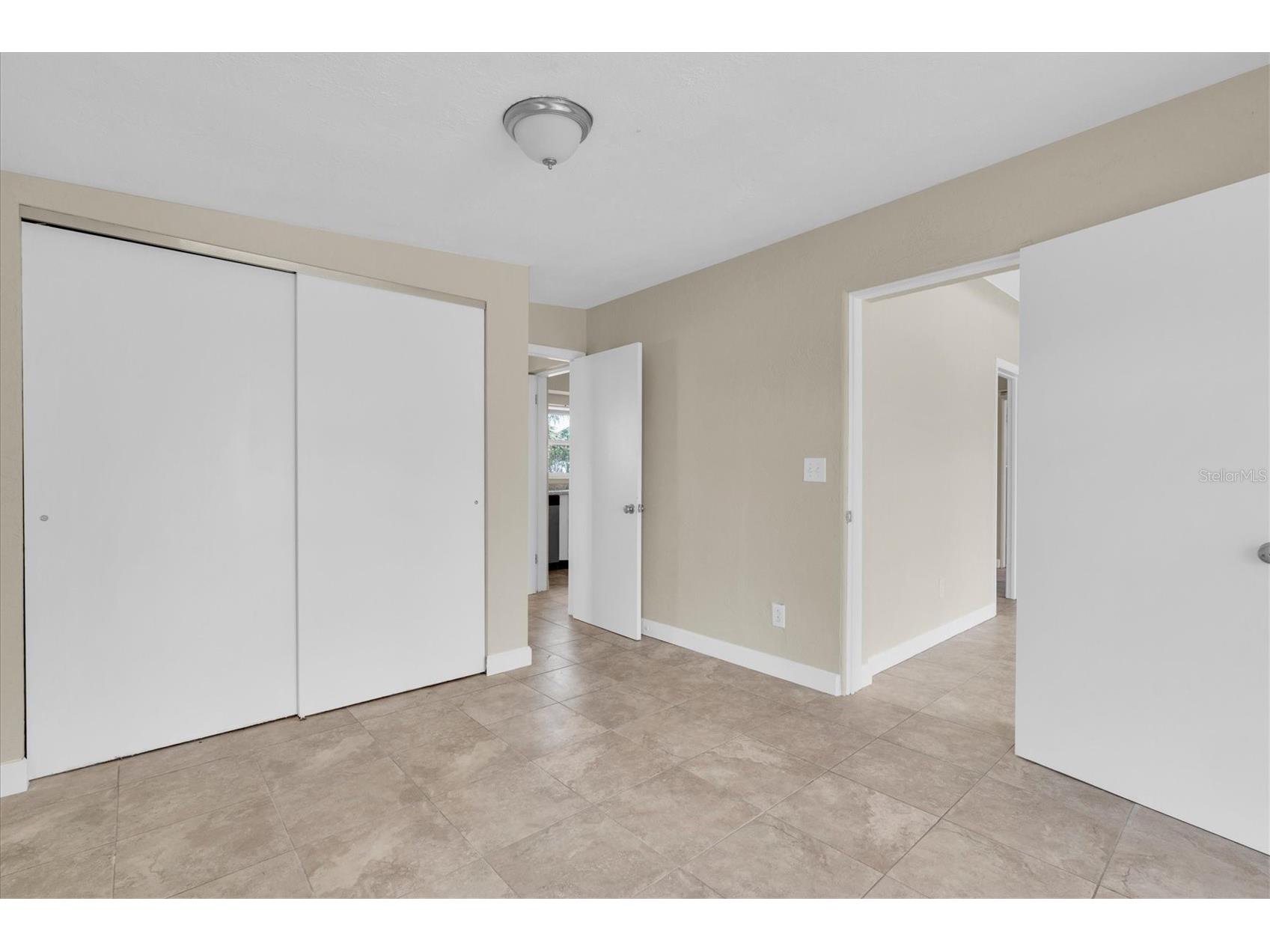 333 72nd Avenue Saint Pete Beach FL 33706 TB8493232 image20