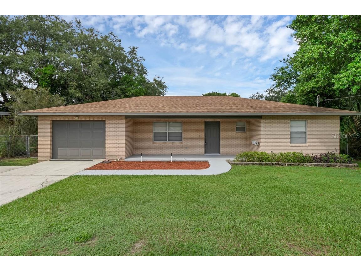 333 Avenue I SE Winter Haven FL 33880 P4932061 image1