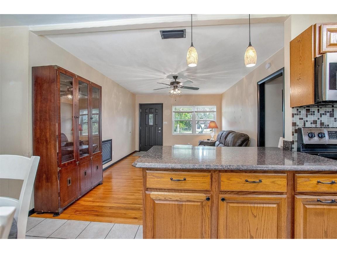 333 Beresford Avenue Deland FL 32724 V4938872 image10