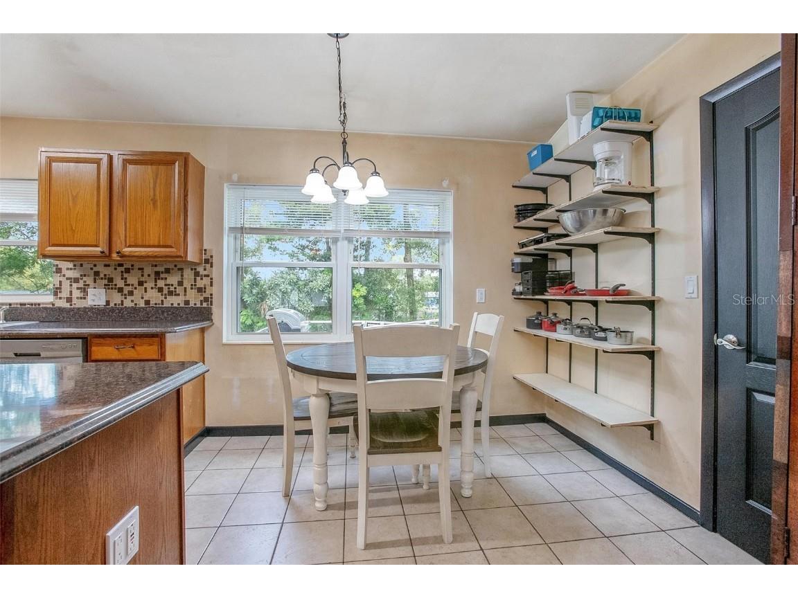 333 Beresford Avenue Deland FL 32724 V4938872 image11