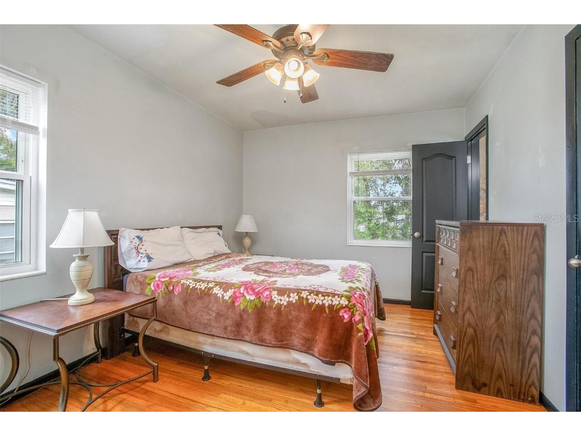 333 Beresford Avenue Deland FL 32724 V4938872 image17