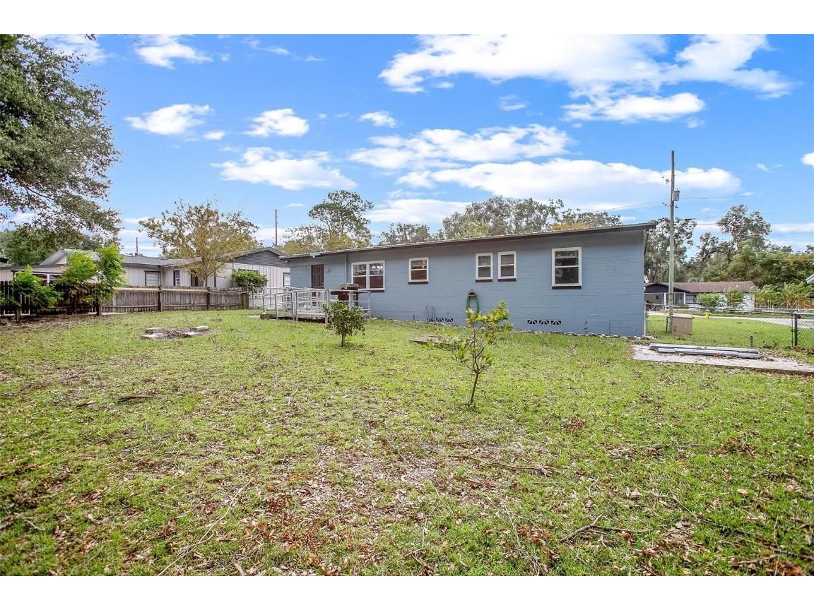 333 Beresford Avenue Deland FL 32724 V4938872 image24