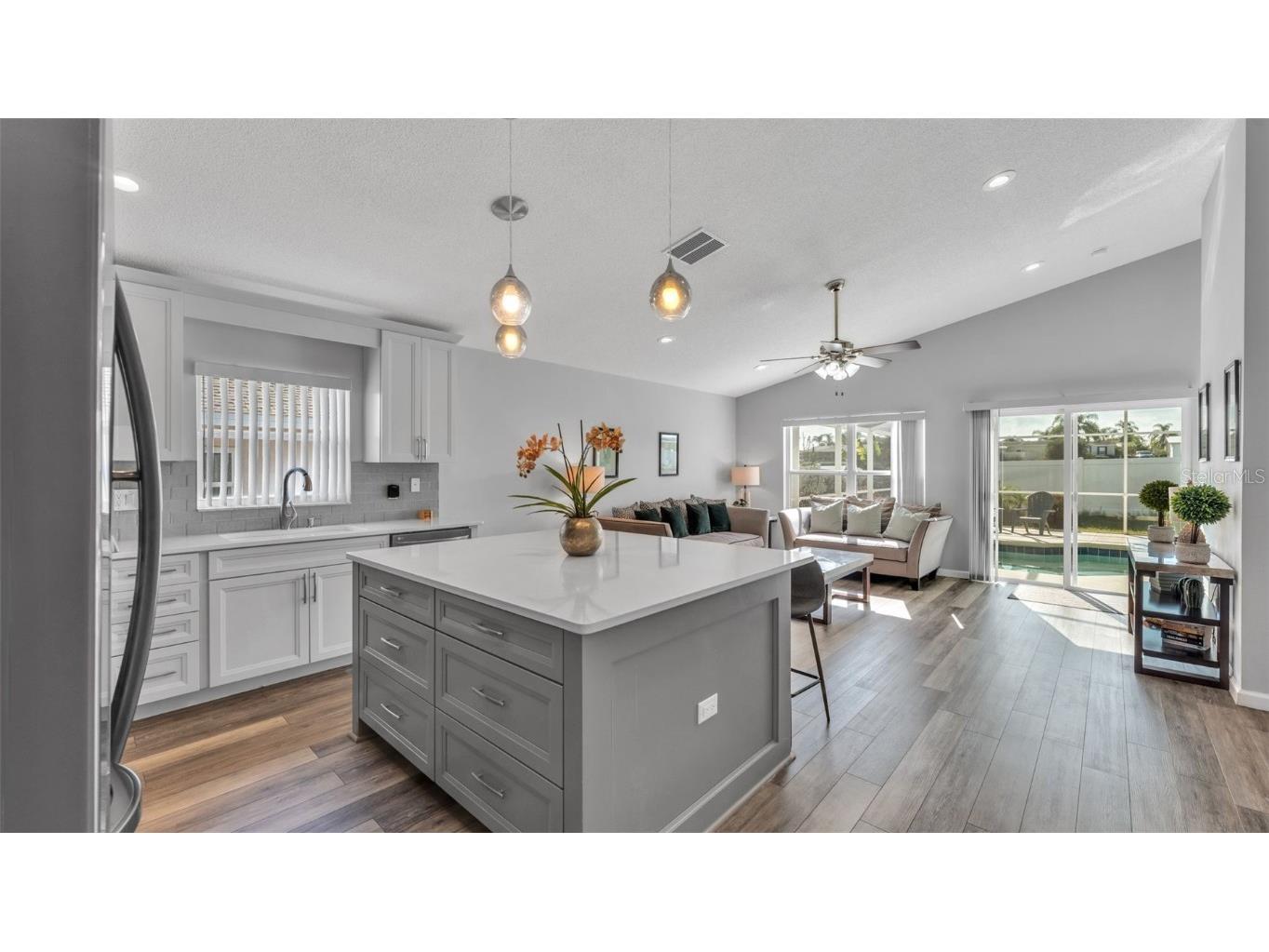 333 Castlemain Circle Davenport FL 33897 P4937081 image5