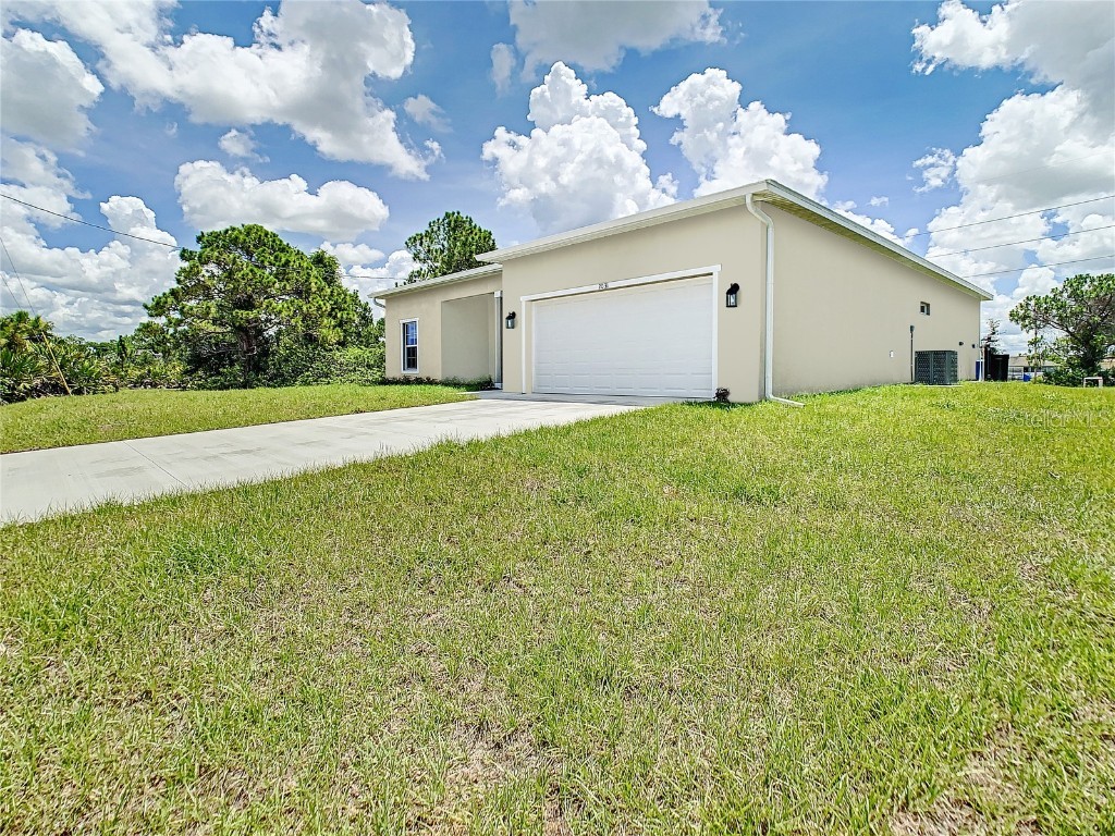 333 Evergreen Street Punta Gorda FL 33982 T3479456 image1