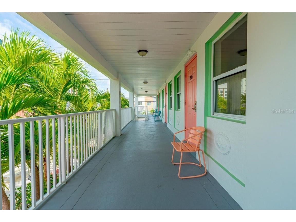 333 Hamden Drive Clearwater Beach FL 33767 TB8363416 image12