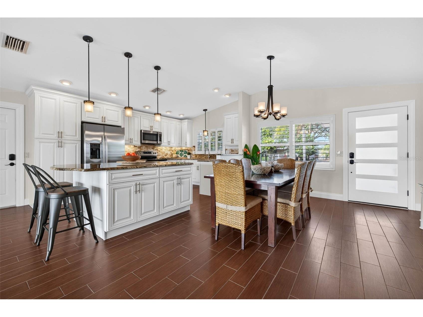 333 La Hacienda Drive Indian Rocks Beach FL 33785 - INTRACOASTAL WATERWAY TB8452637 image13