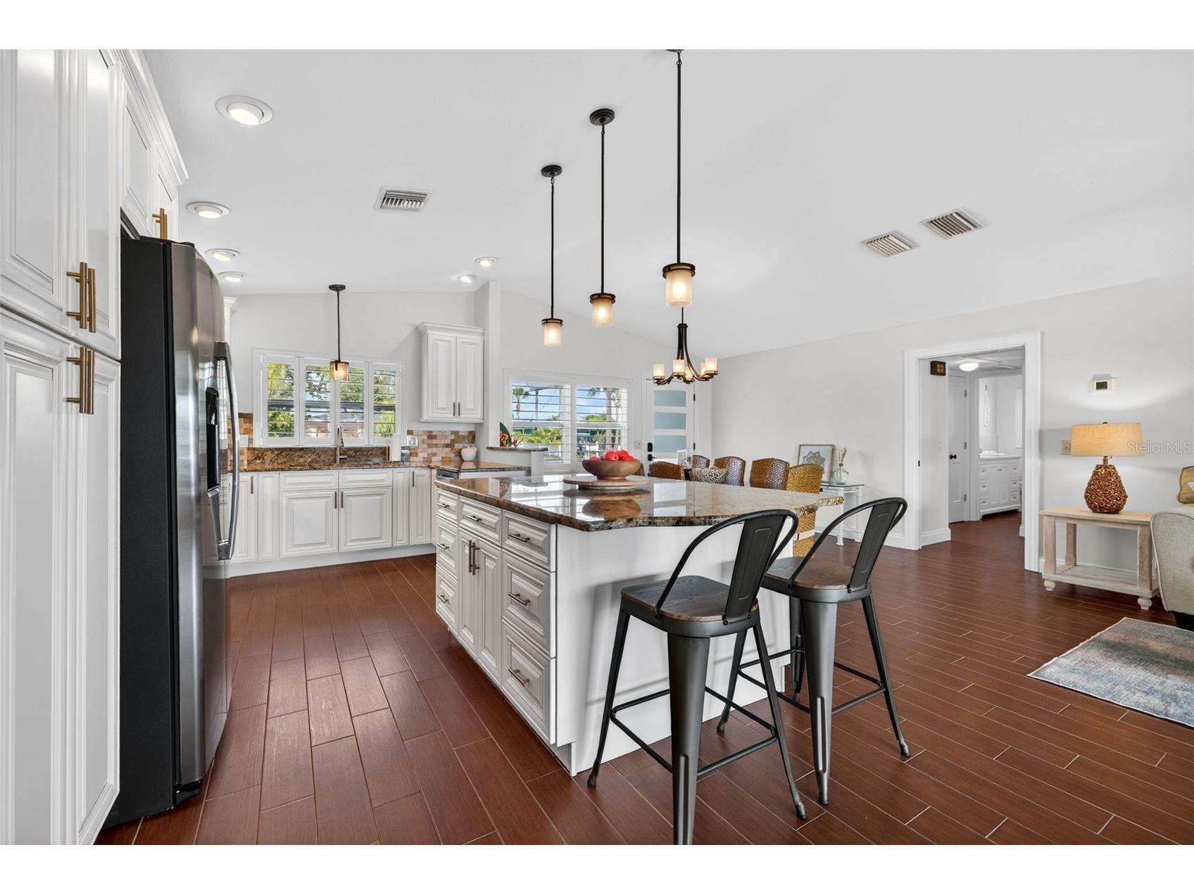 333 La Hacienda Drive Indian Rocks Beach FL 33785 - INTRACOASTAL WATERWAY TB8452637 image16