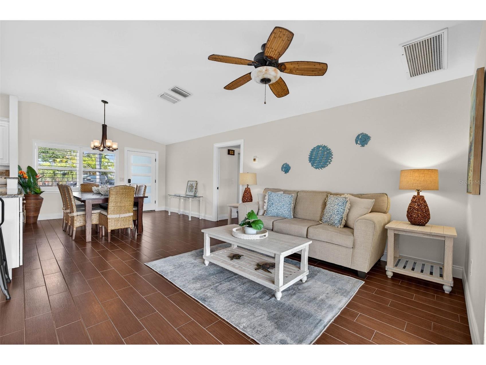 333 La Hacienda Drive Indian Rocks Beach FL 33785 - INTRACOASTAL WATERWAY TB8452637 image19